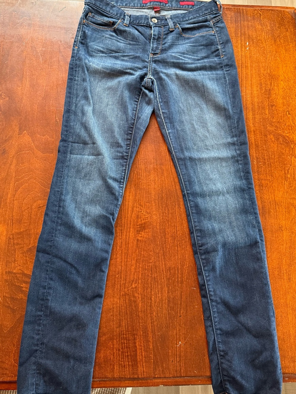 Banana Republic Women’s Dark Wash Skinny Jeans Size 29/8 – Like New